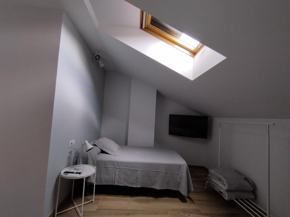 Pension Residencial Platas オ・ペドロウソ エクステリア 写真